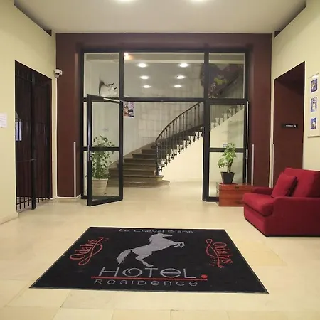 Lägenhetshotell Odalys Le Cheval Blanc 3*