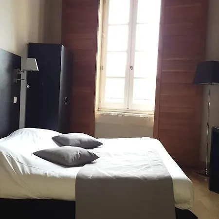 Odalys Le Cheval Blanc Nîmes