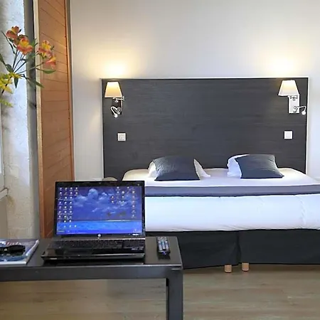 Odalys Le Cheval Blanc Lejlighedshotel Nîmes