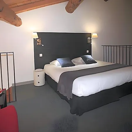 Odalys Le Cheval Blanc Nîmes
