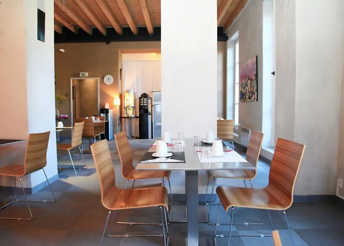 Aparthotel Odalys Le Cheval Blanc 3*