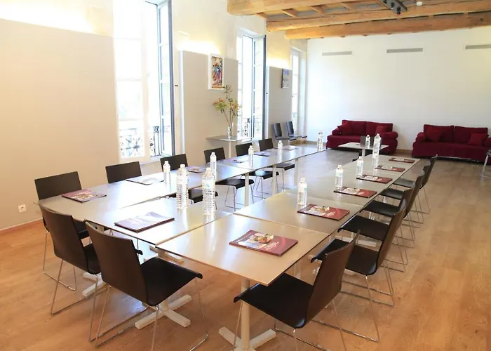 Odalys Le Cheval Blanc Aparthotel