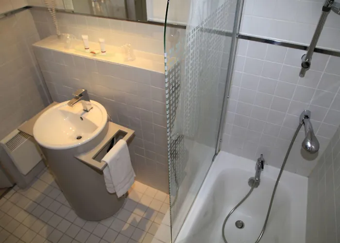 Odalys Le Cheval Blanc Appart hôtel Nîmes