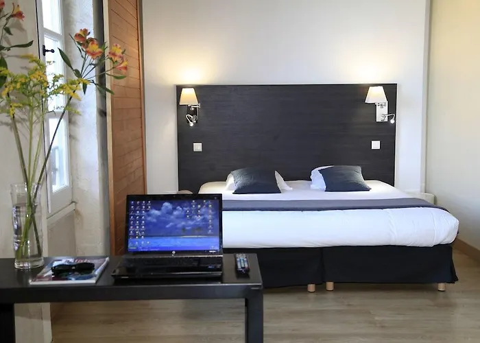 Odalys Le Cheval Blanc Appart hôtel 3*