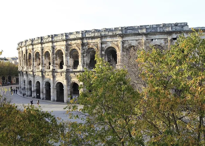 Odalys Le Cheval Blanc Appart hôtel Nîmes