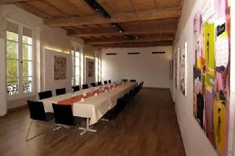 Odalys Le Cheval Blanc Appart hôtel Nîmes